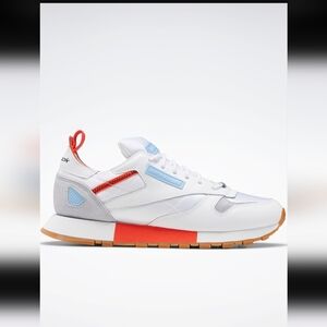 *NEW*Reebok Classics leather DUX sneakers 8.5